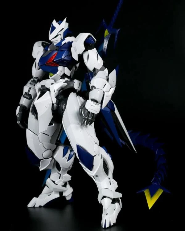 Frosty Cat 1/20 Scale Model Kit 7 Frosty Cat 1/20 Scale Model Kit - Image 5