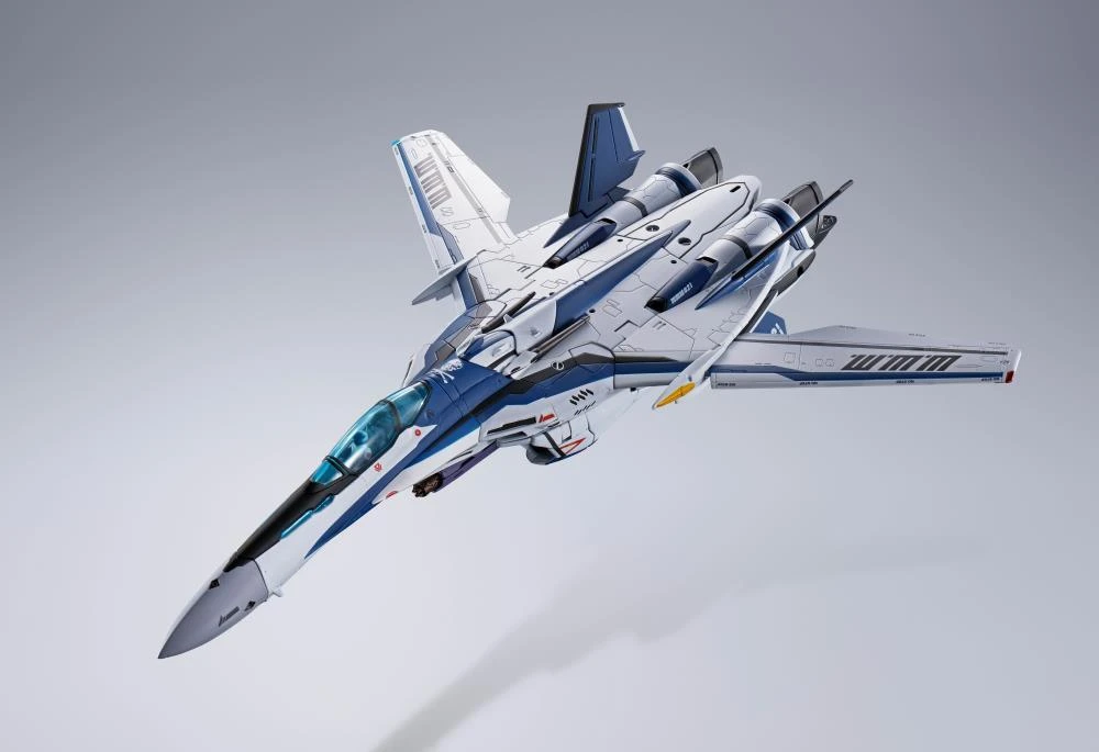 Bandai Macross Frontier DX Chogokin VF-25 Messiah Valkyrie (Worldwide Anniversary Ver.) 14 Bandai Macross Frontier DX Chogokin VF-25 Messiah Valkyrie (Worldwide Anniversary Ver.) - Image 12