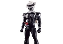 Bandai Kamen Rider Figure-rise Standard Kamen Rider Skull Model Kit