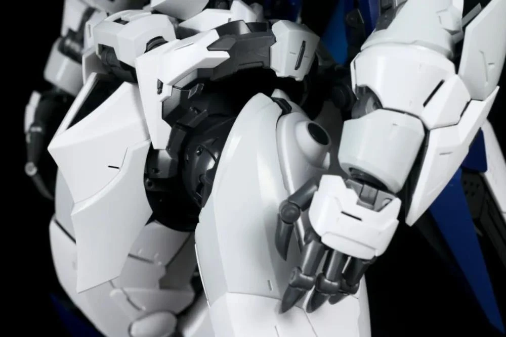 Frosty Cat 1/20 Scale Model Kit 10 Frosty Cat 1/20 Scale Model Kit - Image 8