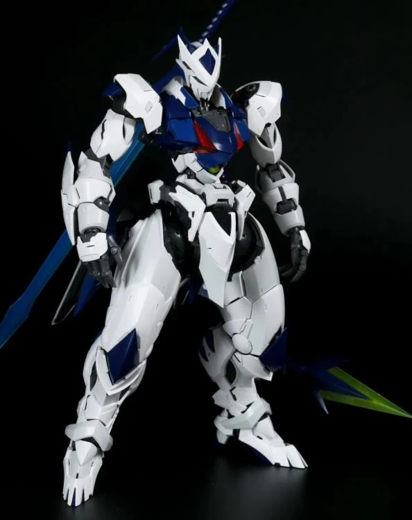 Frosty Cat 1/20 Scale Model Kit 9 Frosty Cat 1/20 Scale Model Kit - Image 7