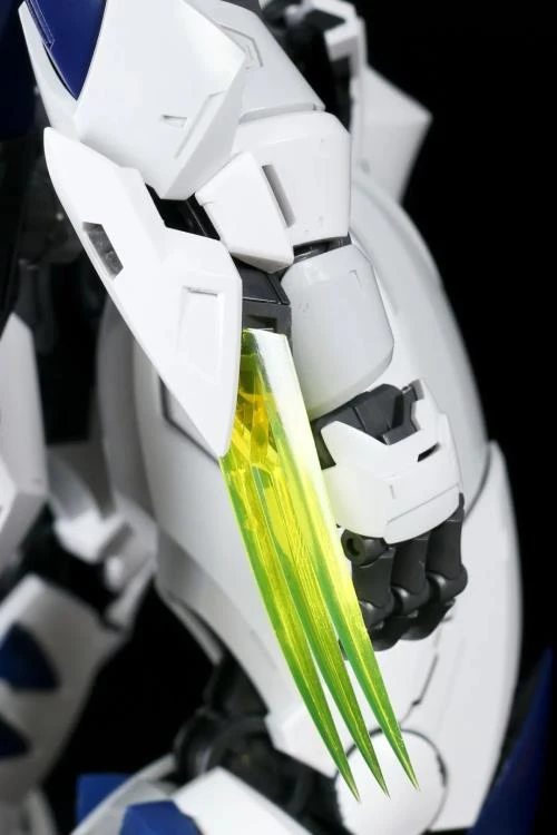 Frosty Cat 1/20 Scale Model Kit 11 Frosty Cat 1/20 Scale Model Kit - Image 9