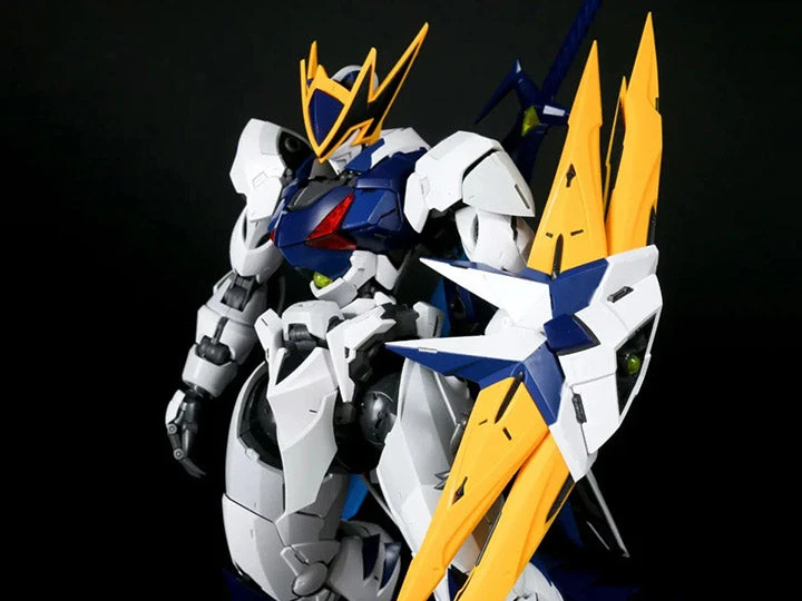 Frosty Cat 1/20 Scale Model Kit 3 Frosty Cat 1/20 Scale Model Kit