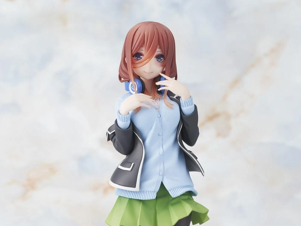 The Quintessential Quintuplets Nakano Miku (Uniform Ver.) Coreful Figure 12 The Quintessential Quintuplets Nakano Miku (Uniform Ver.) Coreful Figure - Image 10
