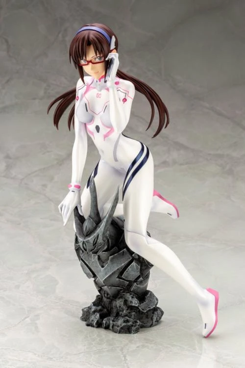 Rebuild Of Evangelion Mari Makinami Illustrious (White Plugsuit Ver.) 1/6 Scale Figure 4 Rebuild Of Evangelion Mari Makinami Illustrious (White Plugsuit Ver.) 1/6 Scale Figure - Image 2