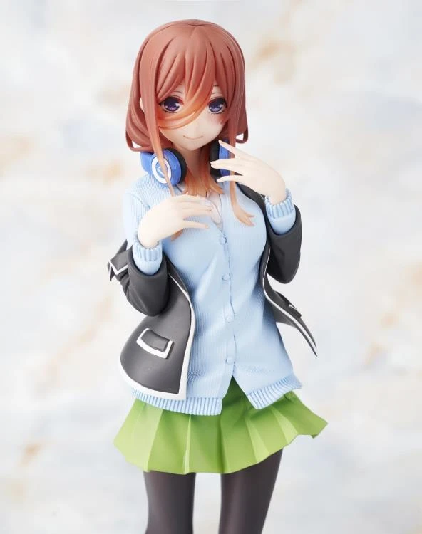 The Quintessential Quintuplets Nakano Miku (Uniform Ver.) Coreful Figure 10 The Quintessential Quintuplets Nakano Miku (Uniform Ver.) Coreful Figure - Image 8