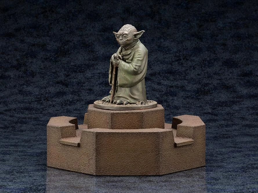 Kotobukiya Star Wars The Empire Strikes Back Yoda Fountain Limited Edition Statue 5 Kotobukiya Star Wars The Empire Strikes Back Yoda Fountain Limited Edition Statue - Image 3