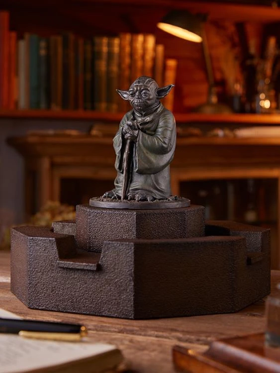 Kotobukiya Star Wars The Empire Strikes Back Yoda Fountain Limited Edition Statue 18 Kotobukiya Star Wars The Empire Strikes Back Yoda Fountain Limited Edition Statue - Image 16