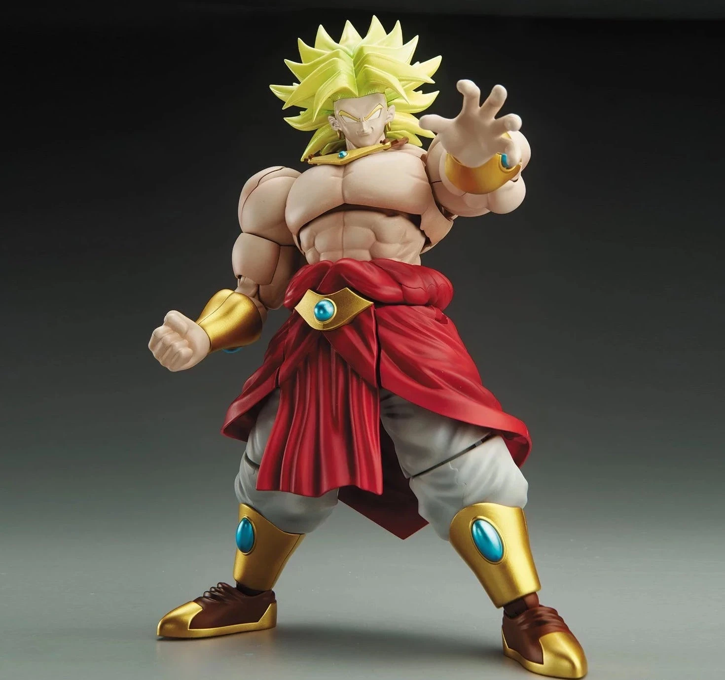 Legendary Super Saiyan Broly "Dragon Ball Z", Bandai Figure-Rise Standard 3 Legendary Super Saiyan Broly "Dragon Ball Z", Bandai Figure-Rise Standard